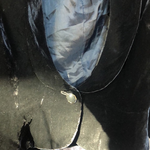 Ann Taylor Loft Black silk velvet semi crop jacket  3/4 sleeve  size 6 - Picture 10 of 10